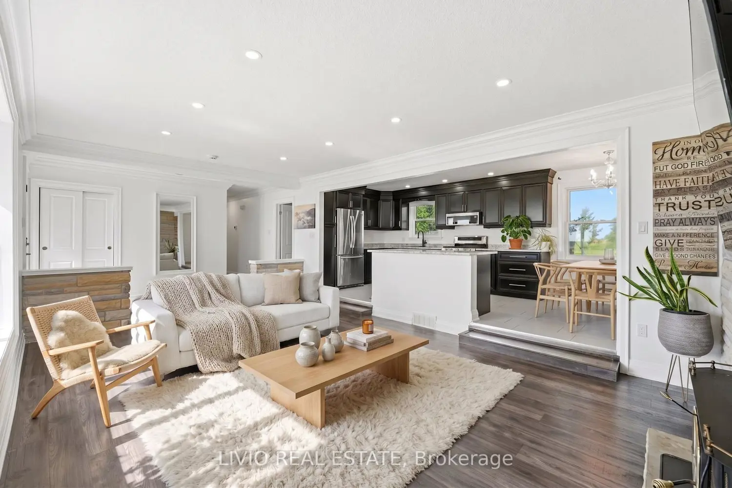 120 Woodburn Road photo 4