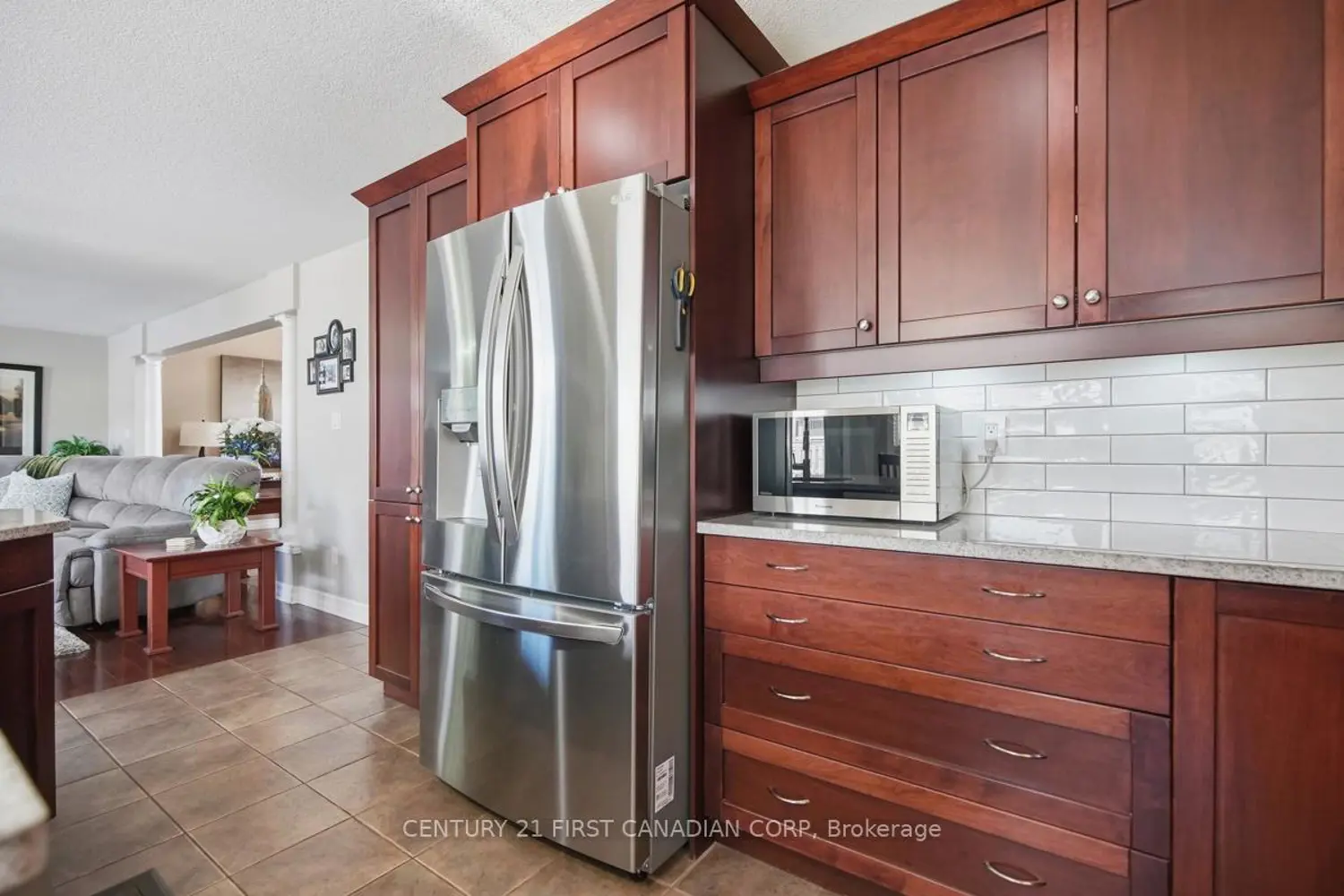 1694 Green Gables Road photo 5