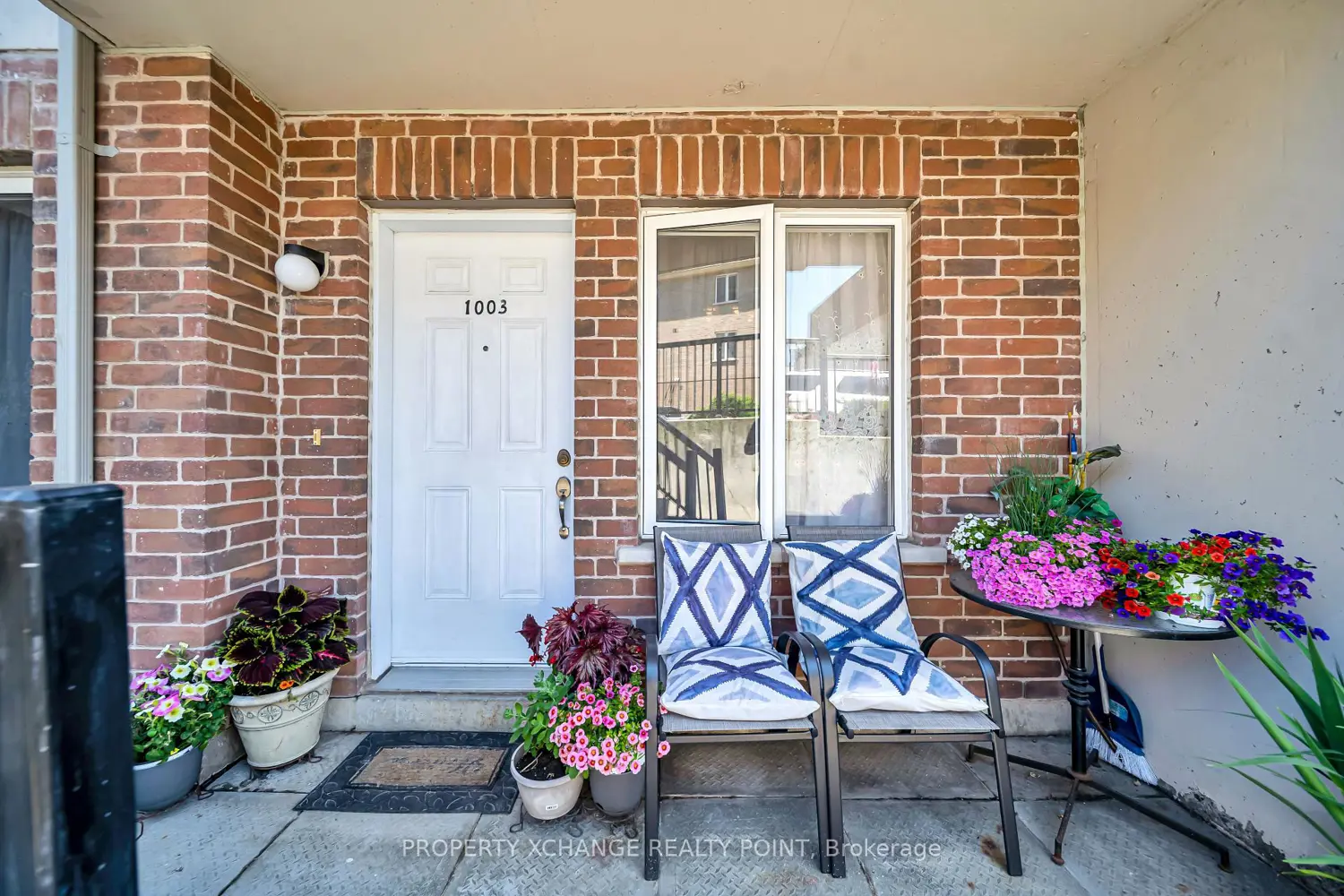 3049 Finch Avenue 1003 photo 2