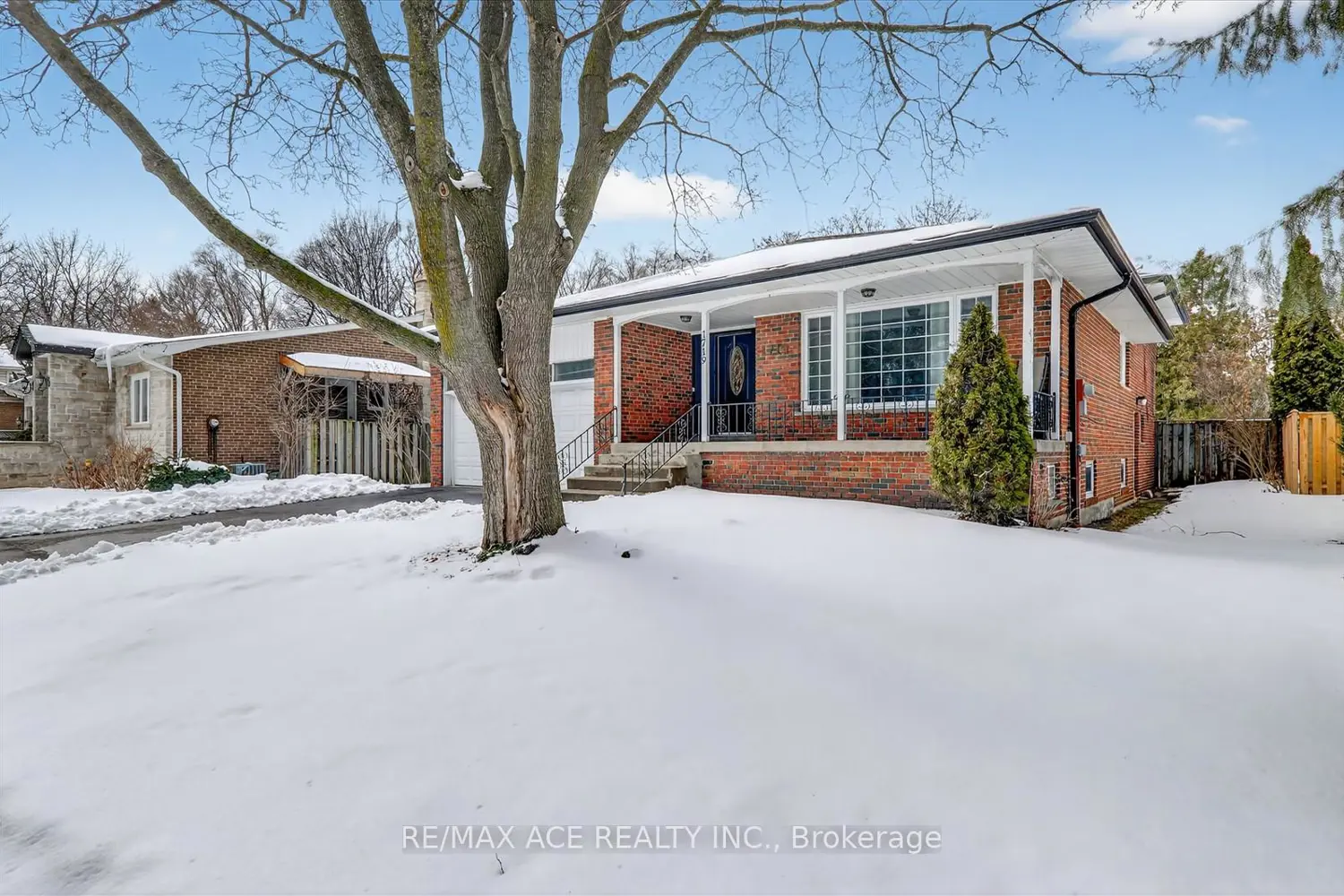1719 Valentine Gardens