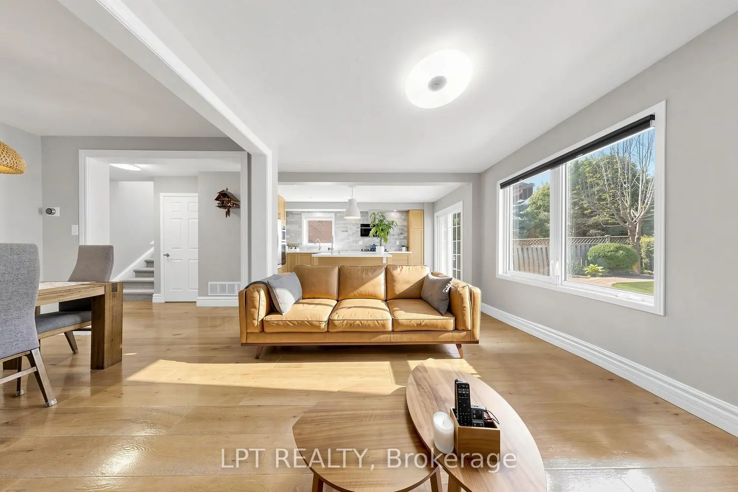 30 Pentland Crescent photo 2