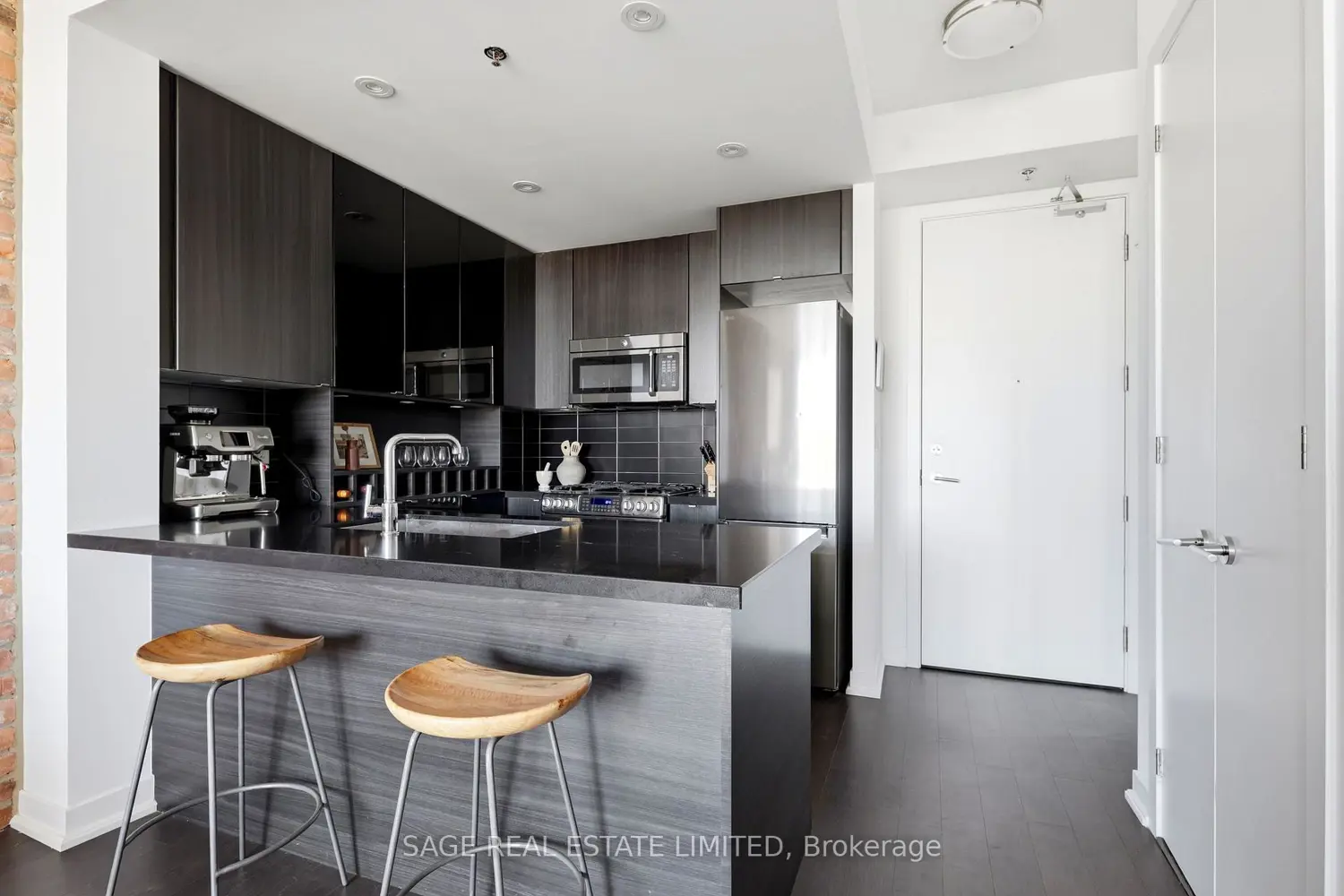 88 Colgate Avenue 402 photo 5