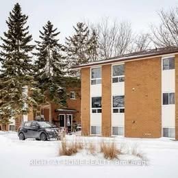 A Bsmt-8 Moir Street W, Peterborough, ON, K9H 7N4