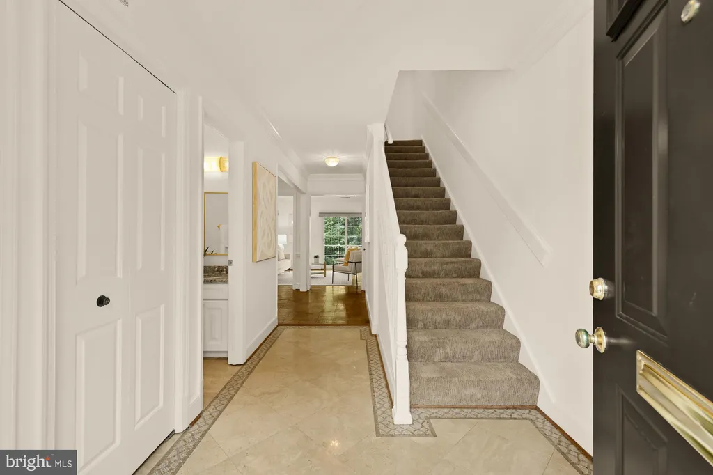 3223 Sutton Place NW Unit A, Washington, DC 20016 photo 3