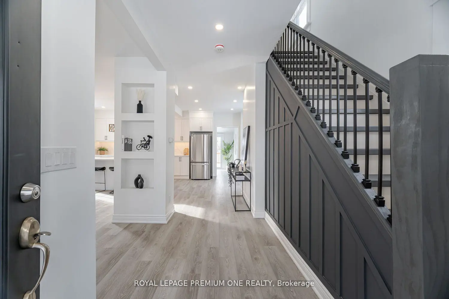 71 Mill Street photo 3