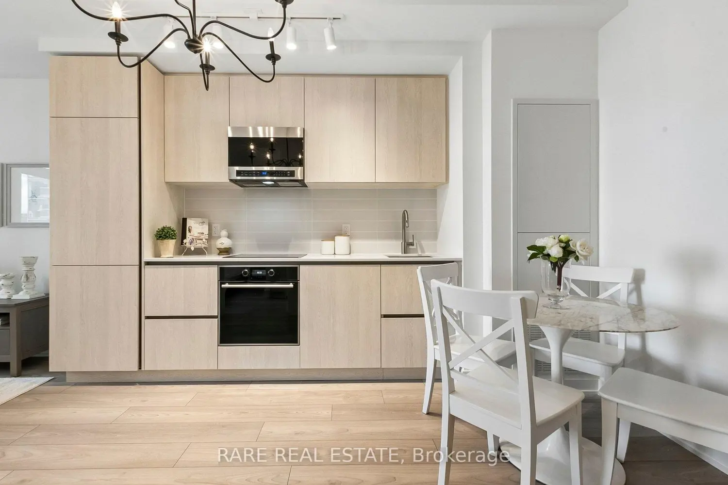110 Broadway Avenue 2603 photo 4