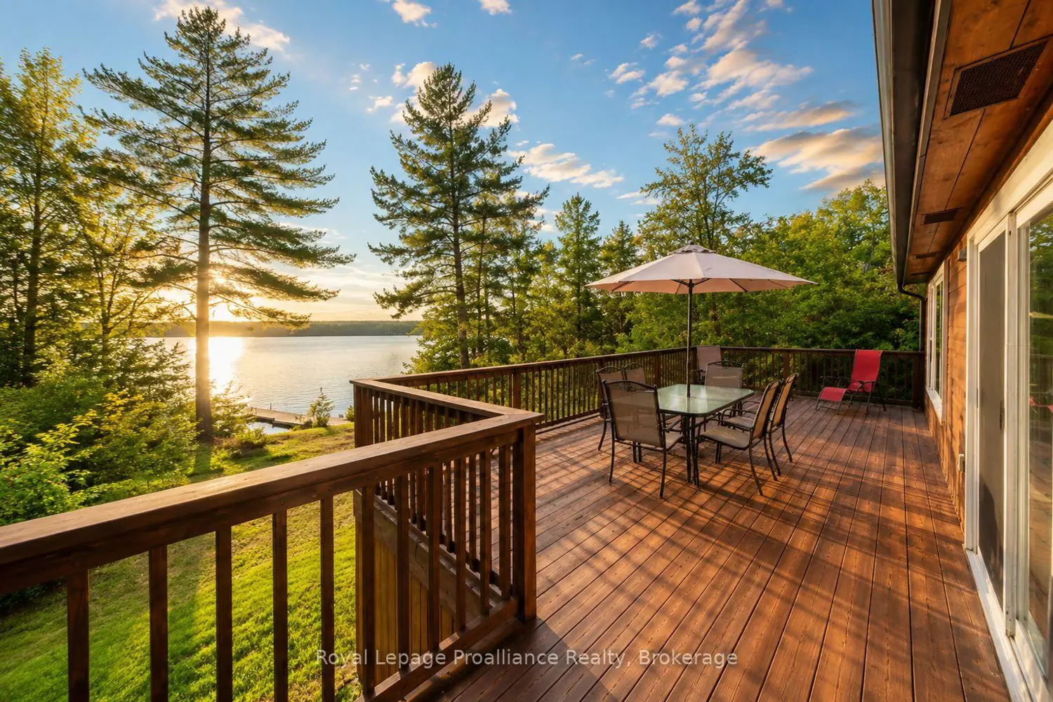 518 Water Access Mazinaw Lake