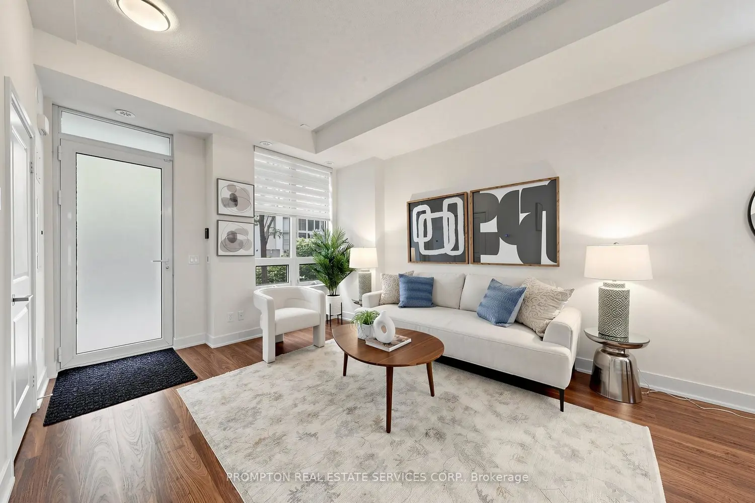 88 Sheppard Avenue Th17