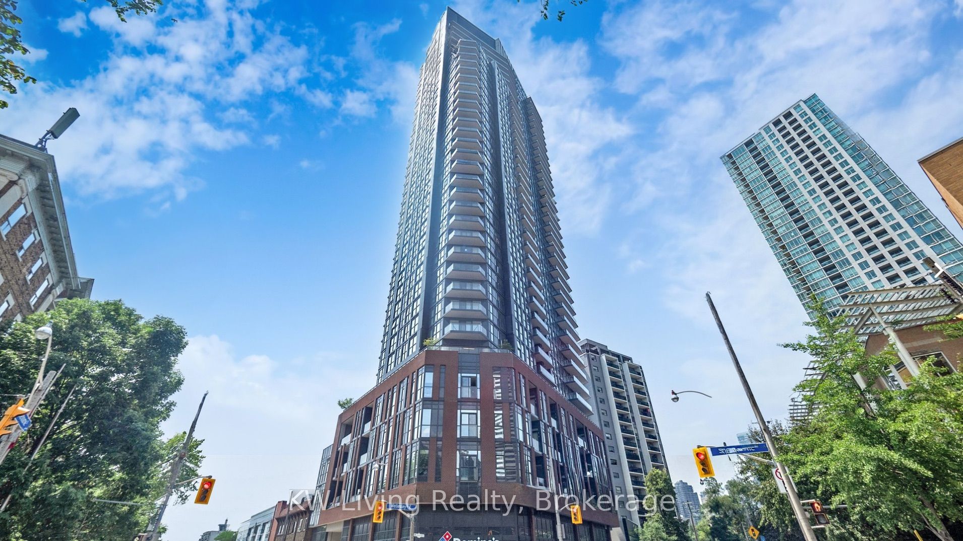2102-159 Wellesley Street E, Toronto, ON, M4Y 0H5