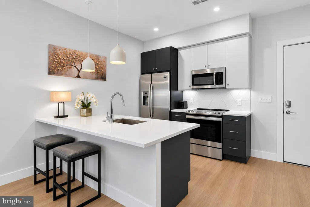2310 4th Street NE Unit 15, Washington, DC 20002 photo 2