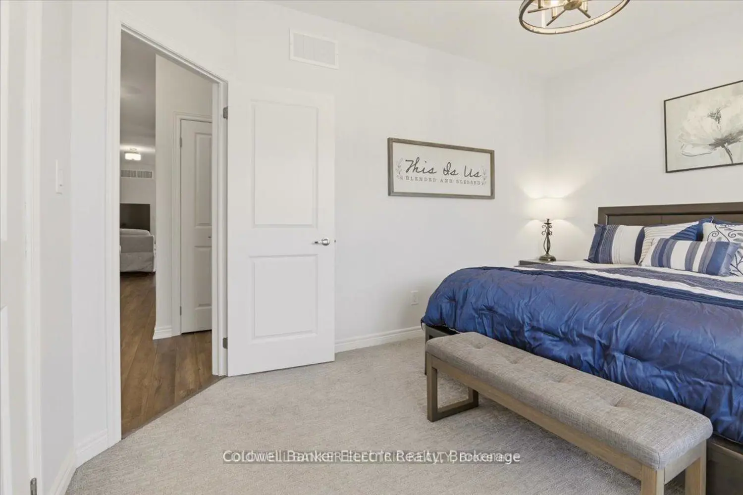 80 Marsh Avenue 14 photo 3