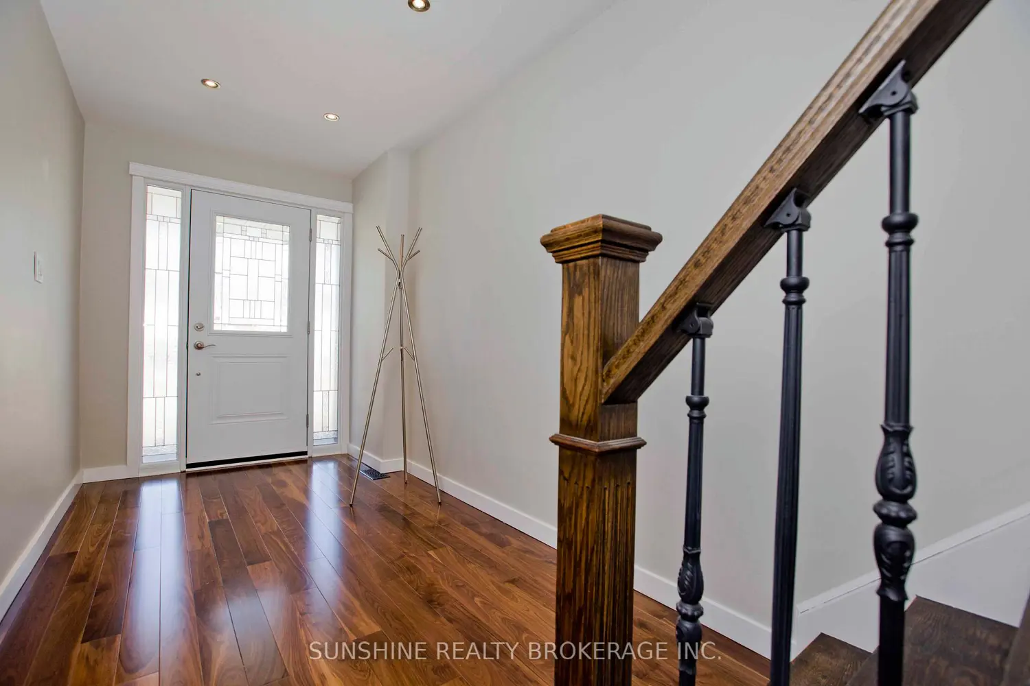 121 Sammon Avenue photo 3
