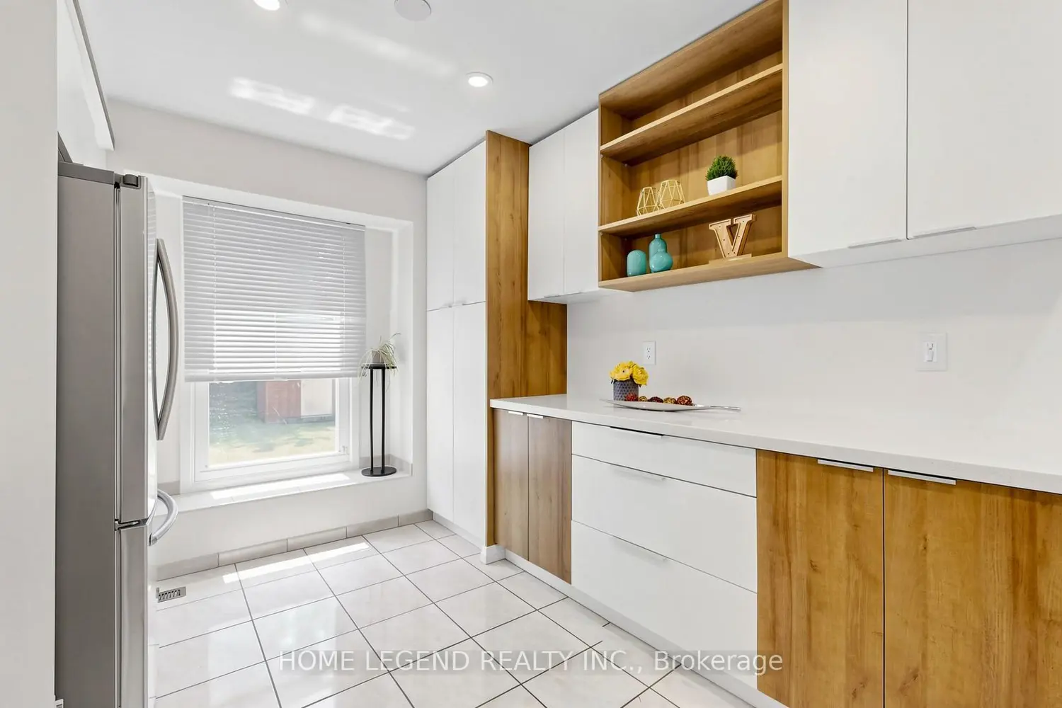 79 Upton Crescent photo 5