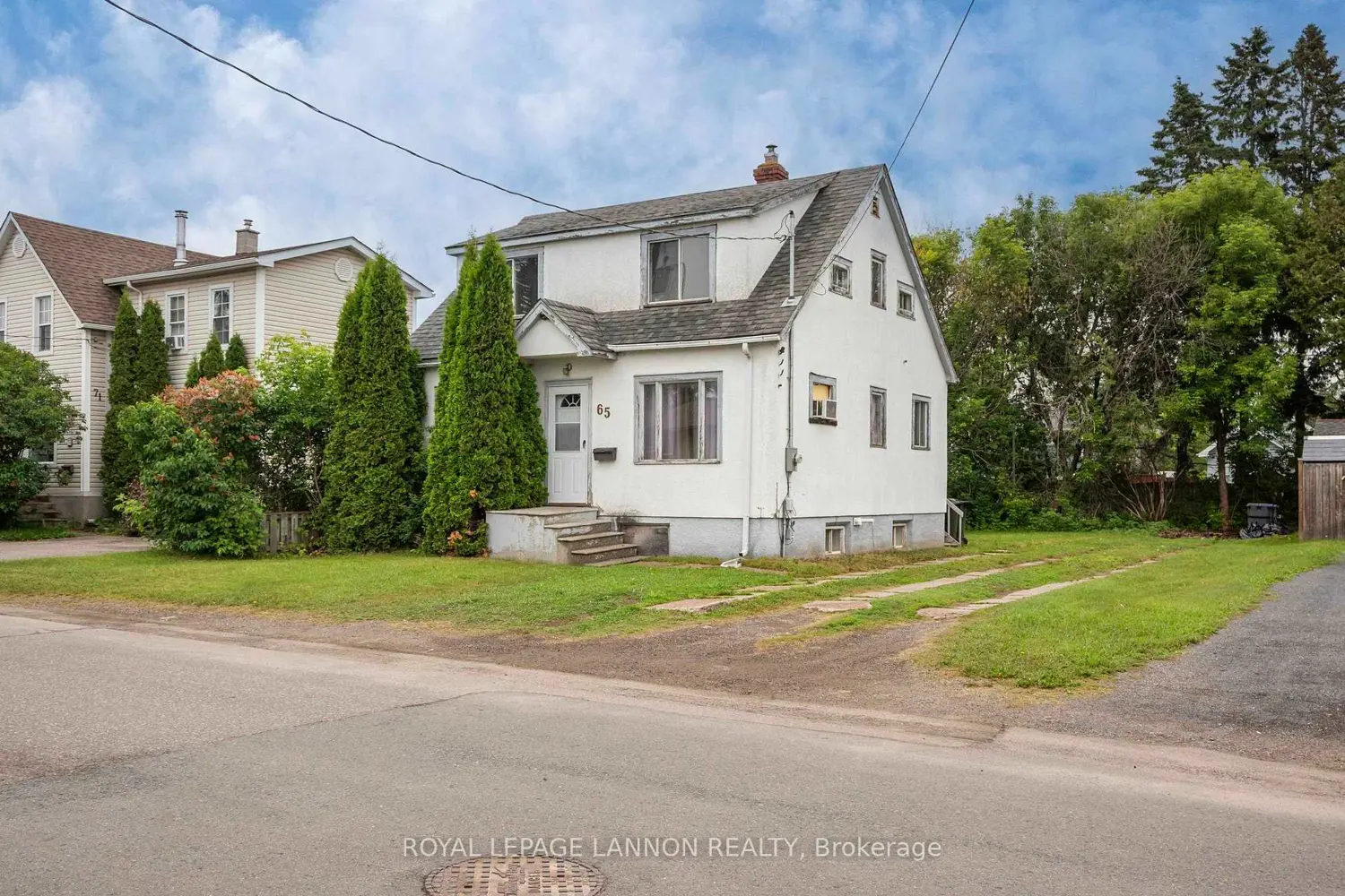 65 Kenogami Ave. N. photo 2