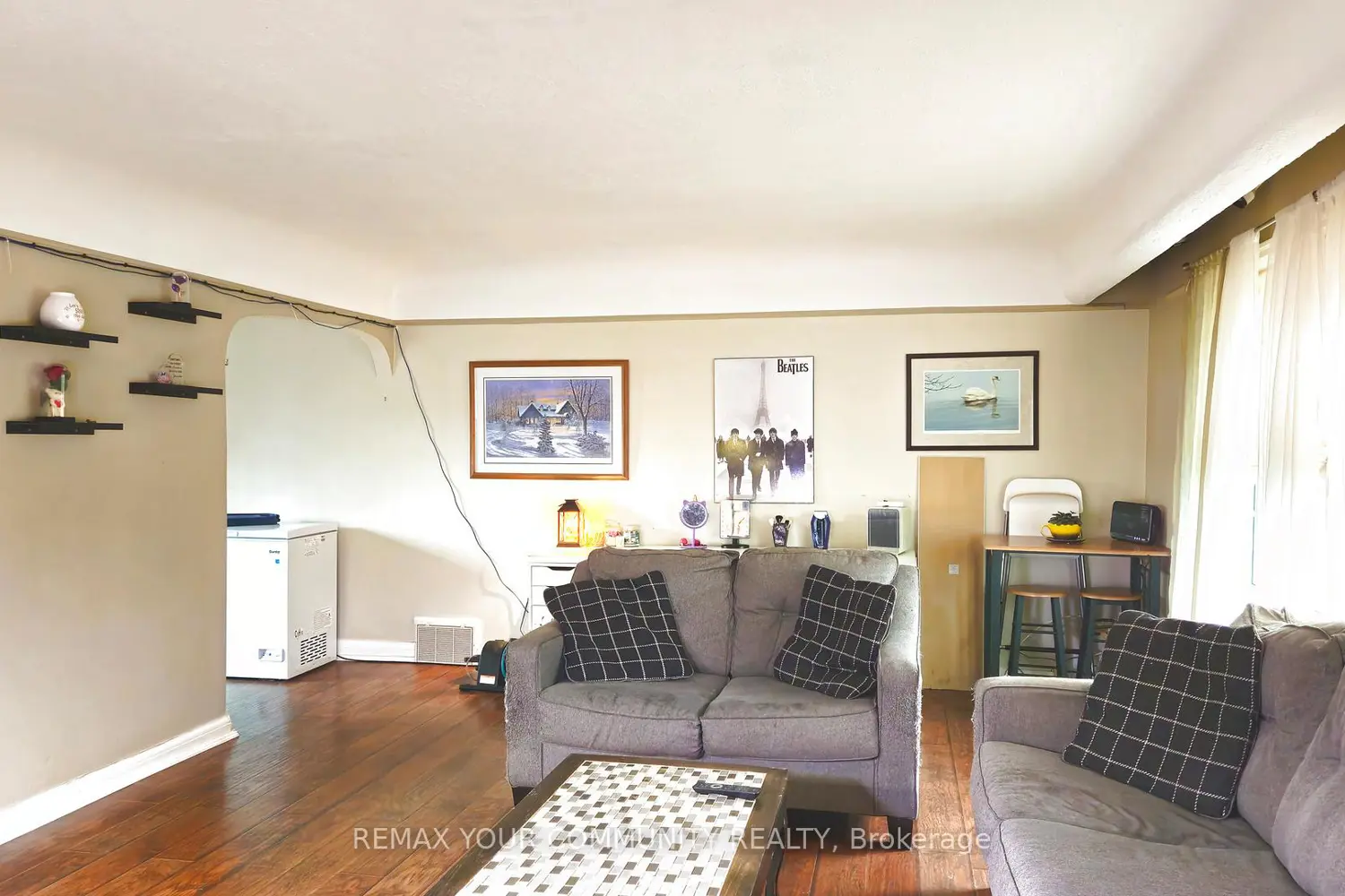 520 Cormwell Avenue photo 4