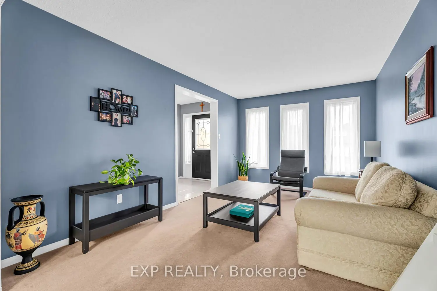 22 Bristol Avenue photo 5