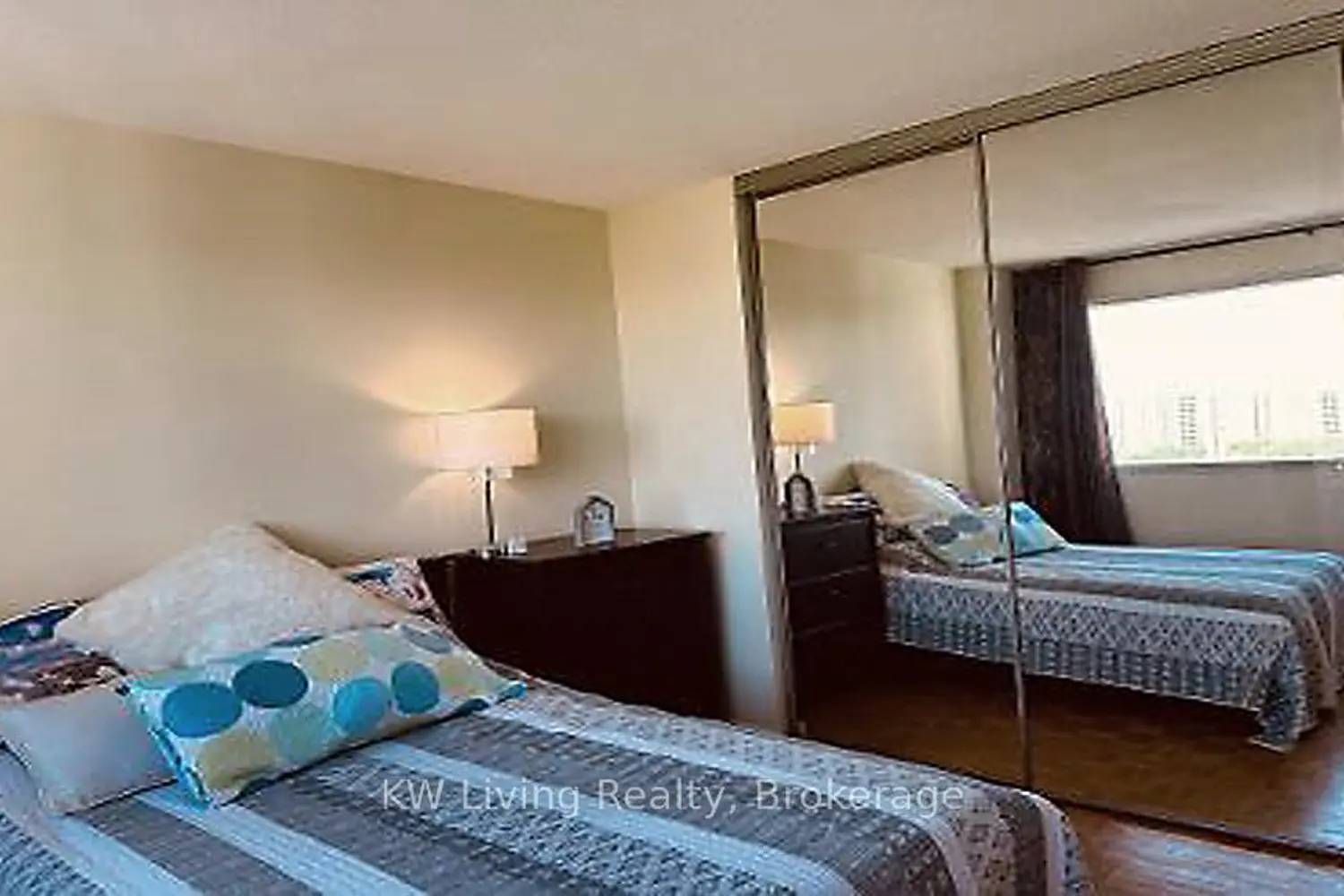 715 Don Mills Road 1604 photo 2