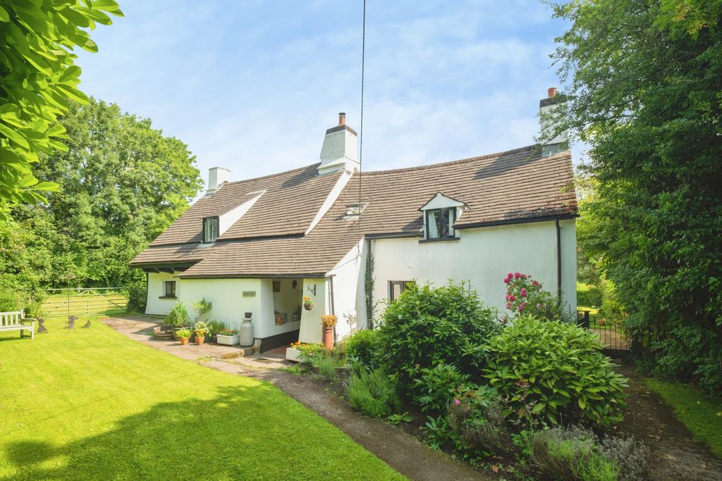 4 bed detached house for saleMount Road, Pontypool NP4