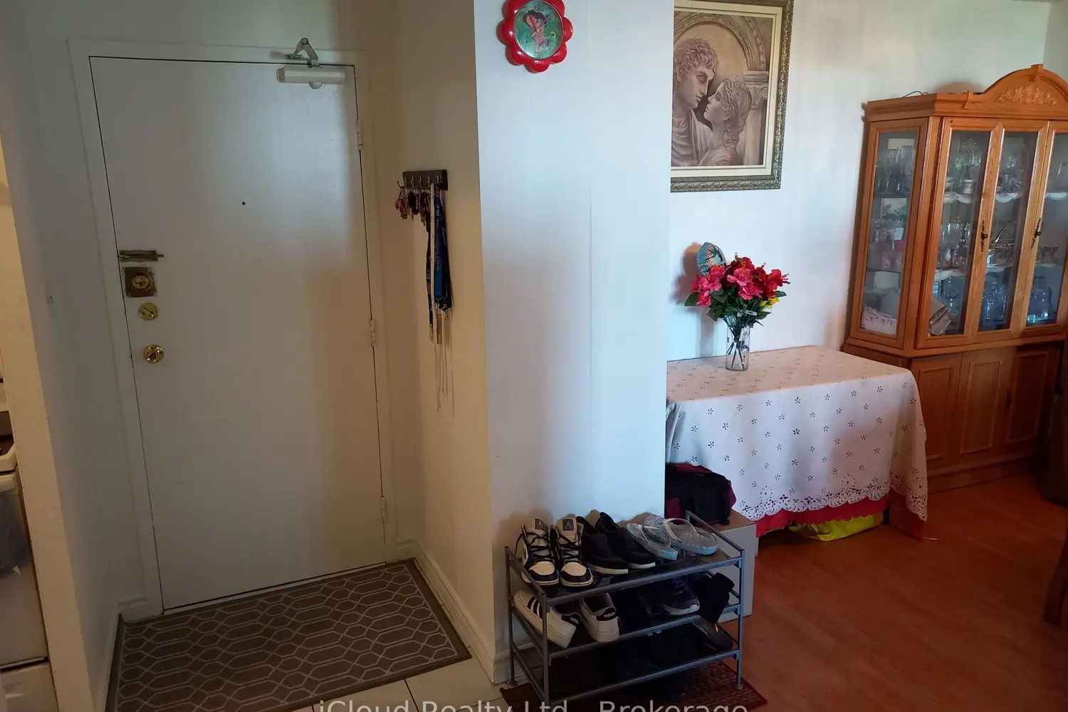 390 Dixon Road 806