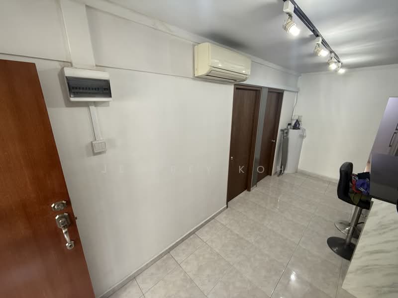 4 Lorong Lew Lian photo 3