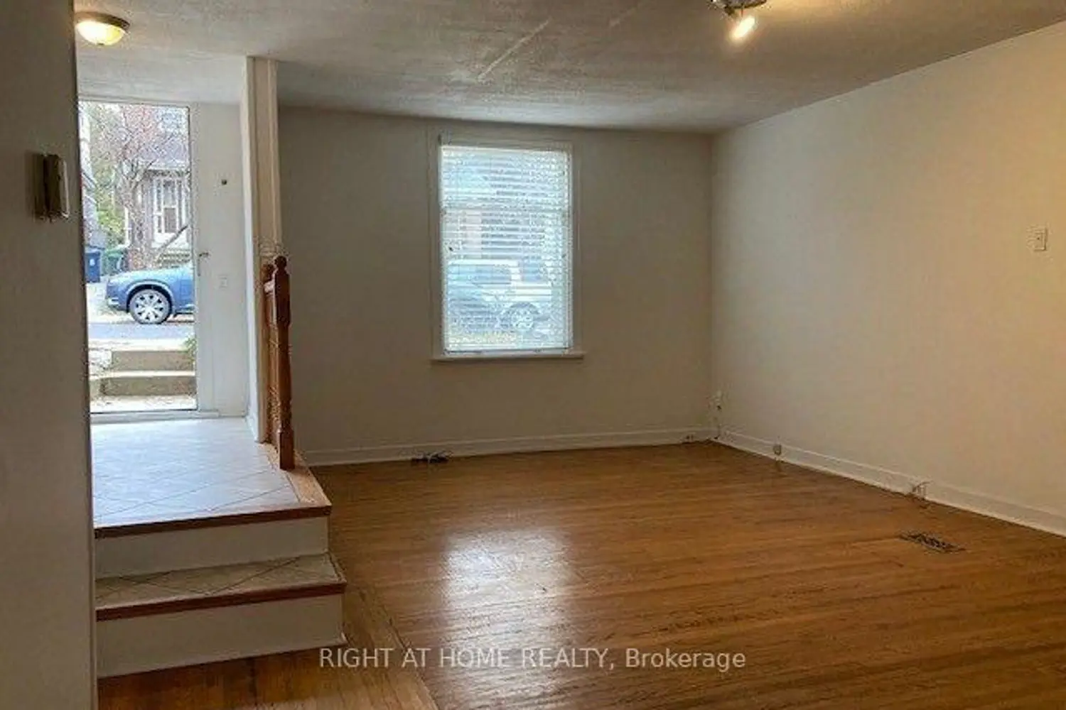 52 Beresford Avenue photo 5