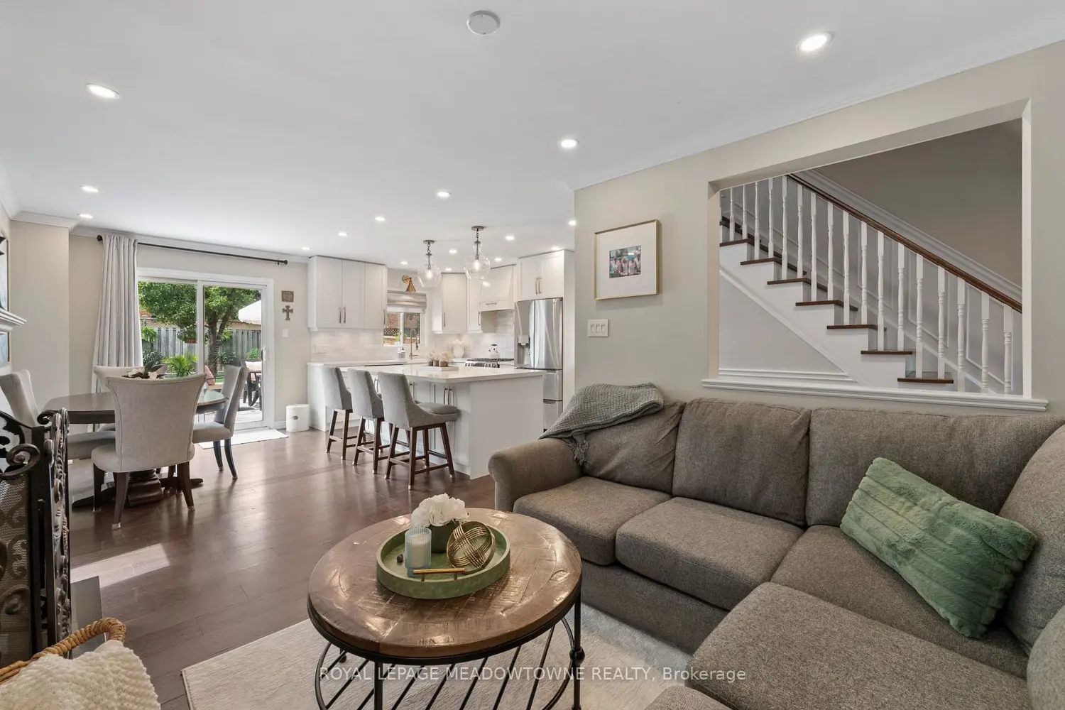 3453 Bertrand Road photo 5