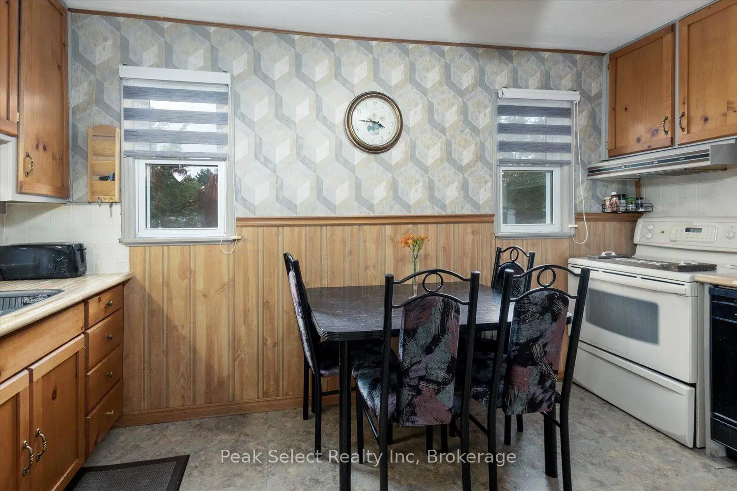189 Brydges Street photo 3