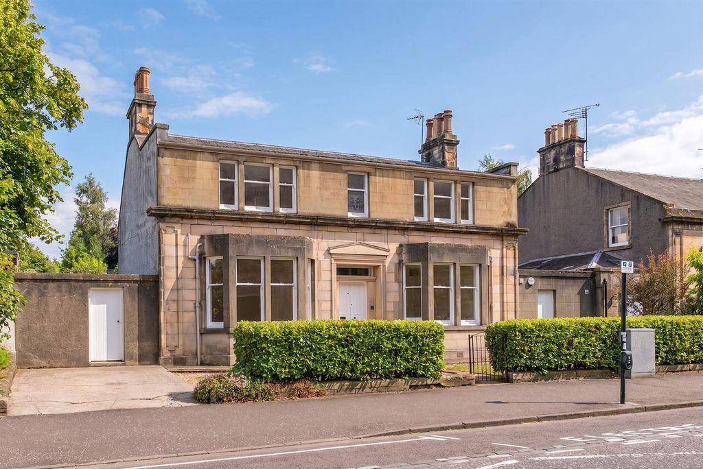 4 bed link detached house for sale6 Albert Place, Stirling FK8