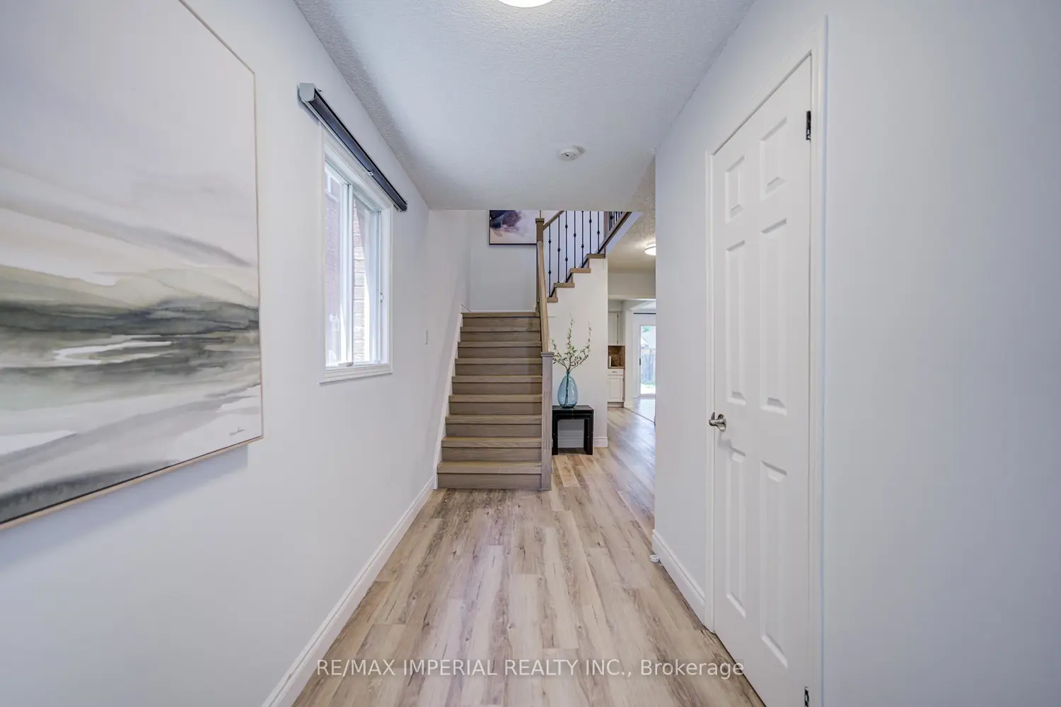 3377 Hargrove Road photo 3