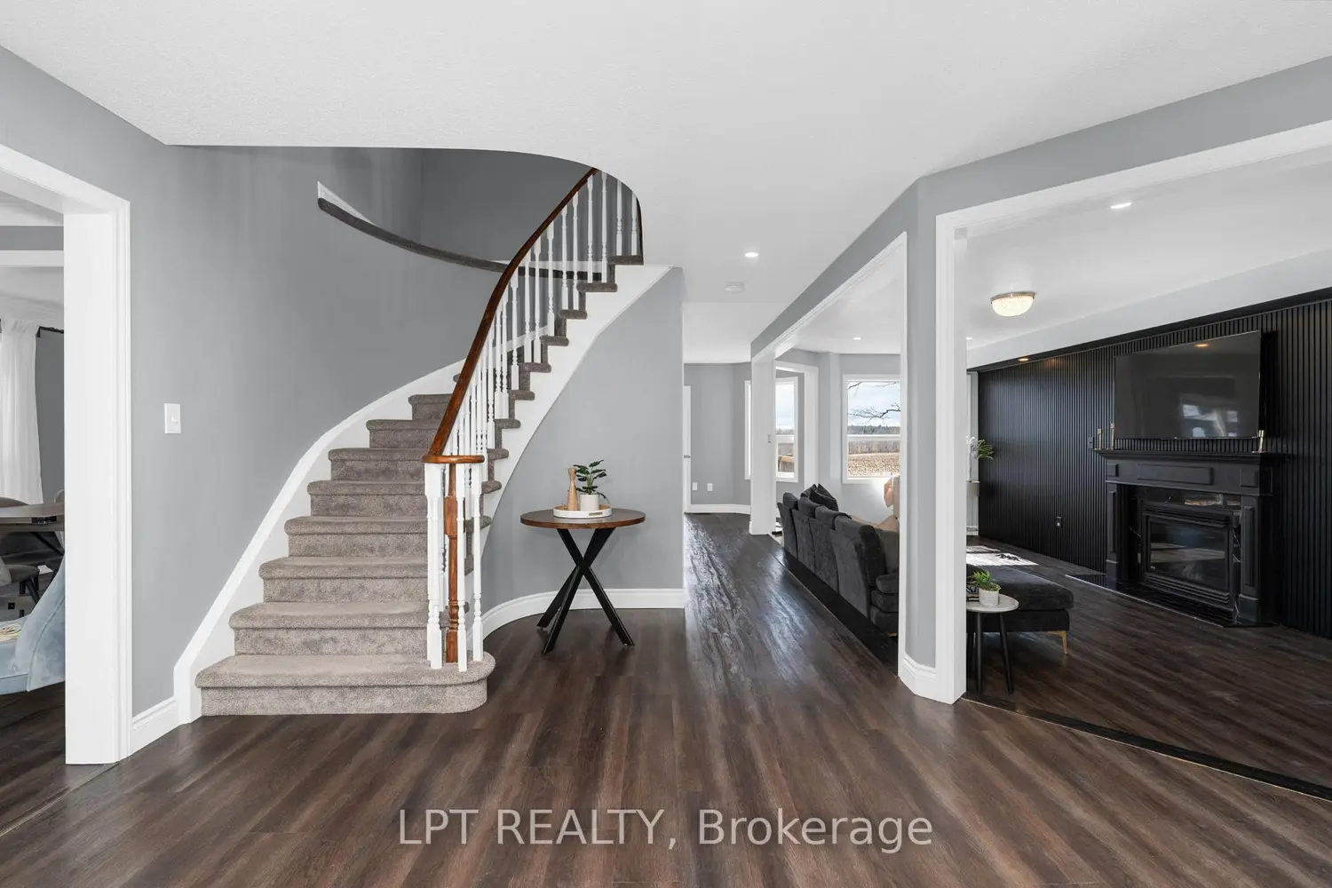 47 Northview Crescent photo 3