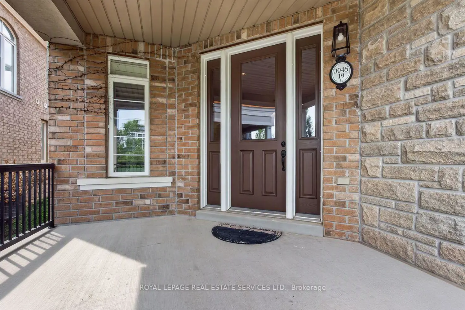 3045 Gladeside Avenue 19 photo 2