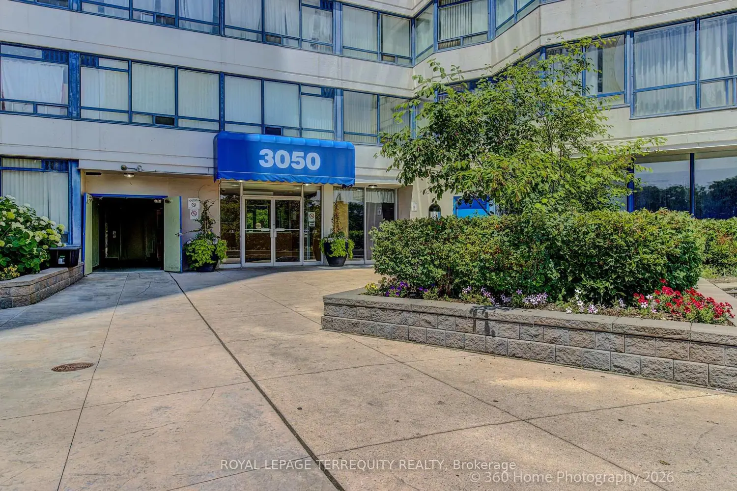 3050 Ellesmere Road 1221