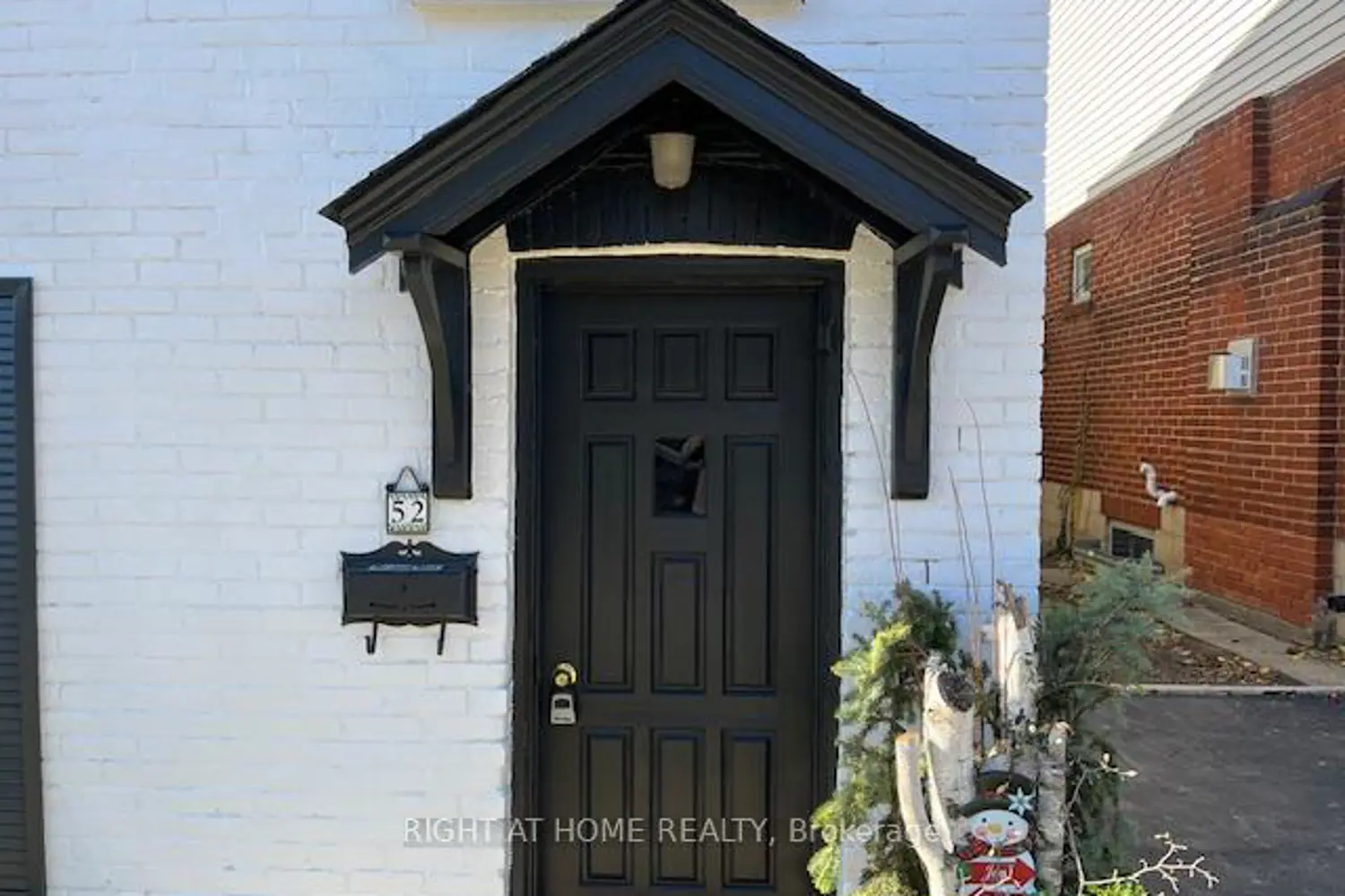 52 Beresford Avenue photo 4