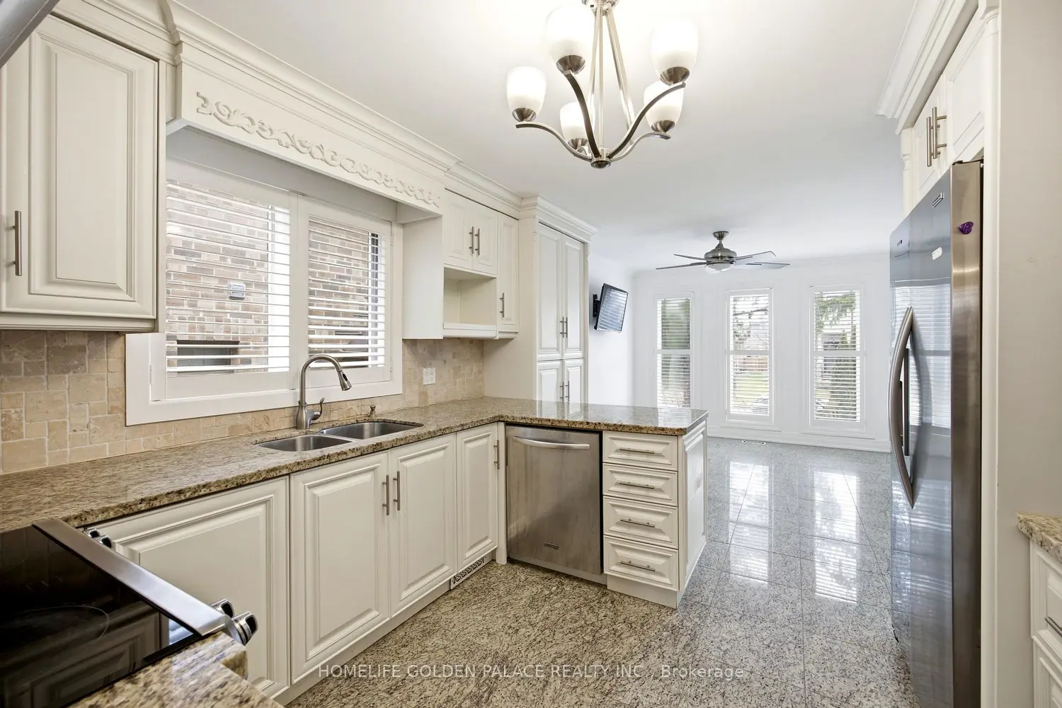 394 Patricia Avenue photo 5