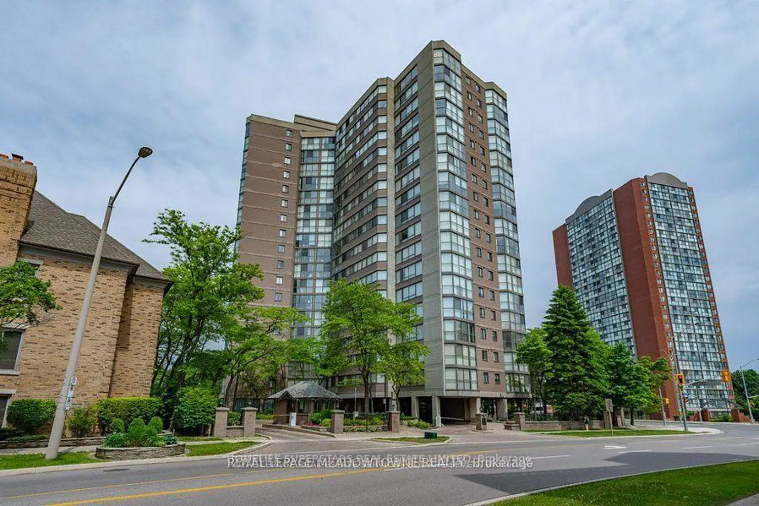 4235 Sherwoodtowne Boulevard 605