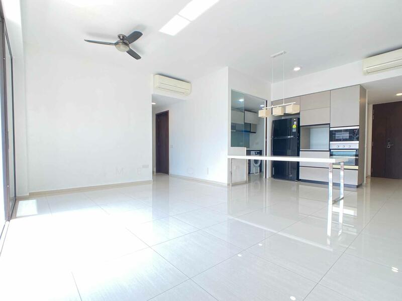 137 Pasir Ris Grove photo 2