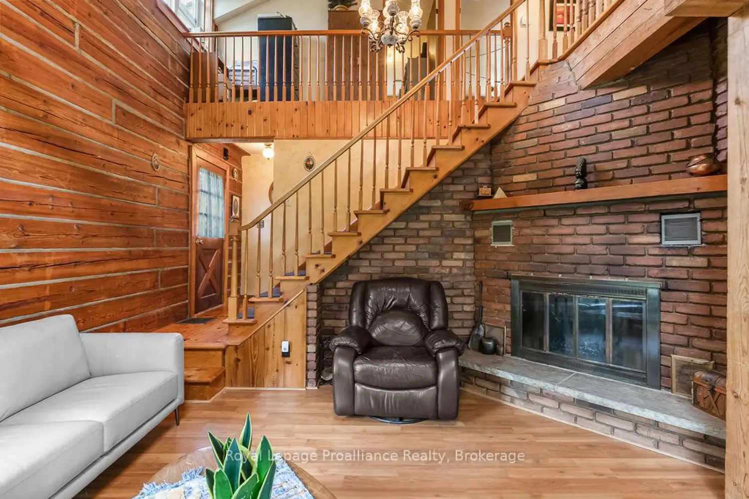 93 Mcgee Road photo 2