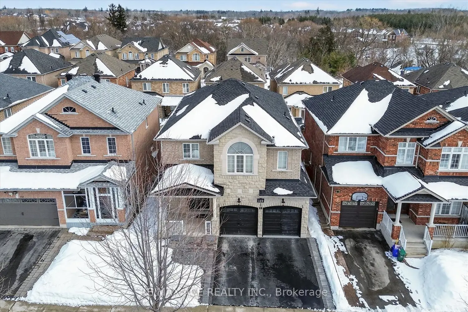149 Riverwalk Drive photo 4