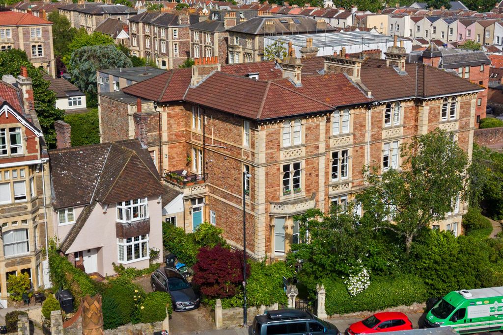 4 bed flat for salePembroke Road, Clifton, Bristol BS8