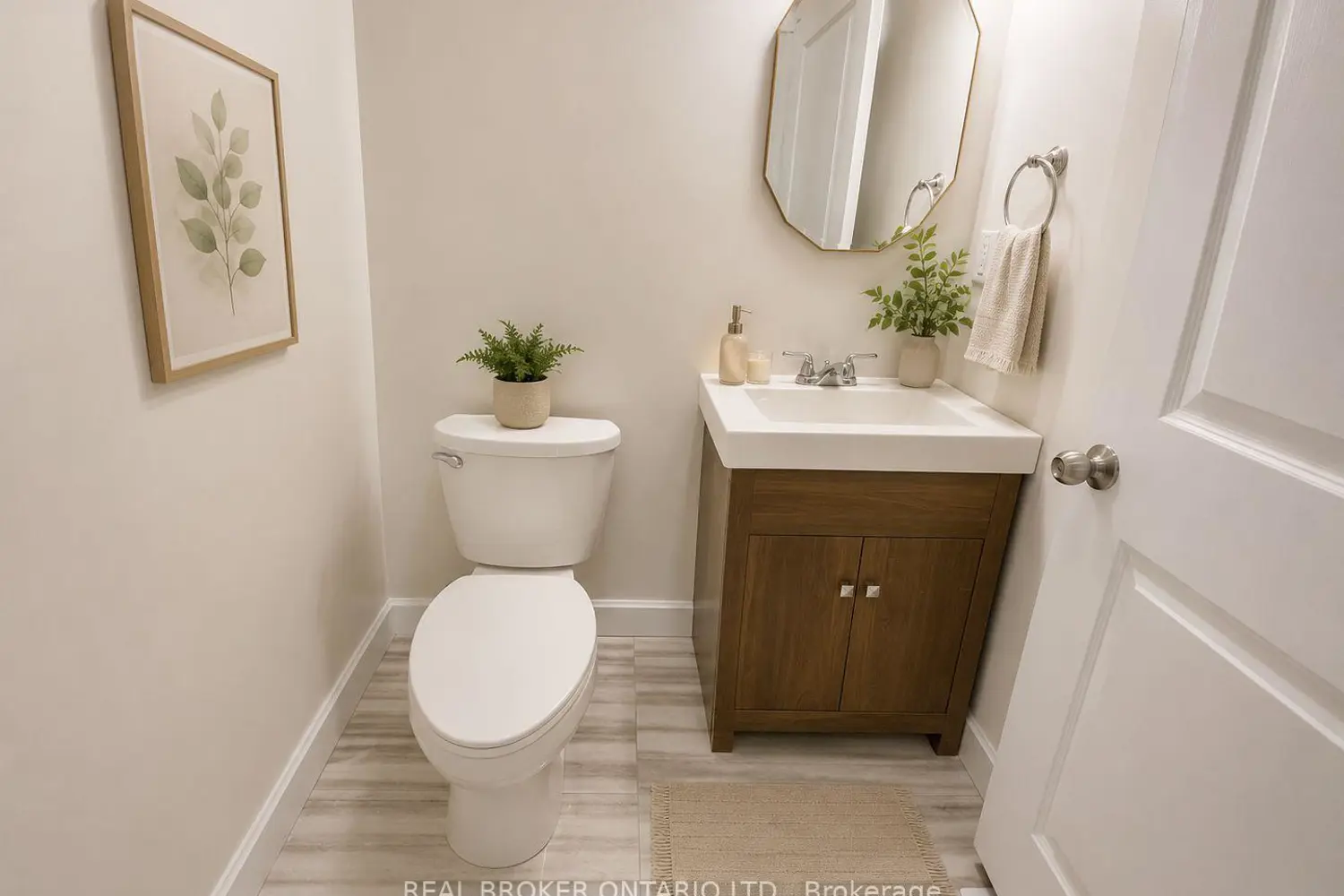 5 Rowanwood Street photo 5