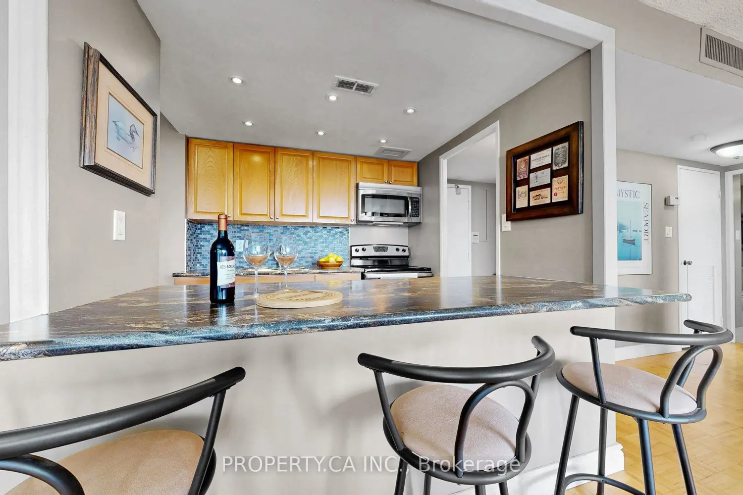 1333 Bloor Street 802 photo 4