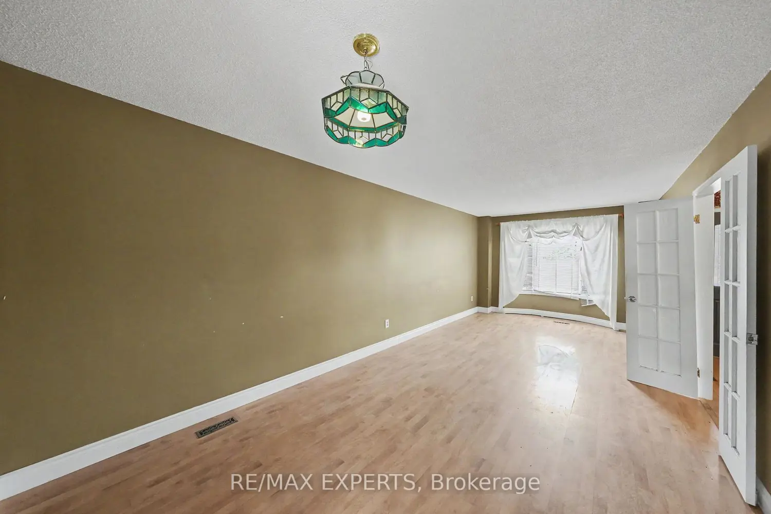 45 Blair Crescent photo 4