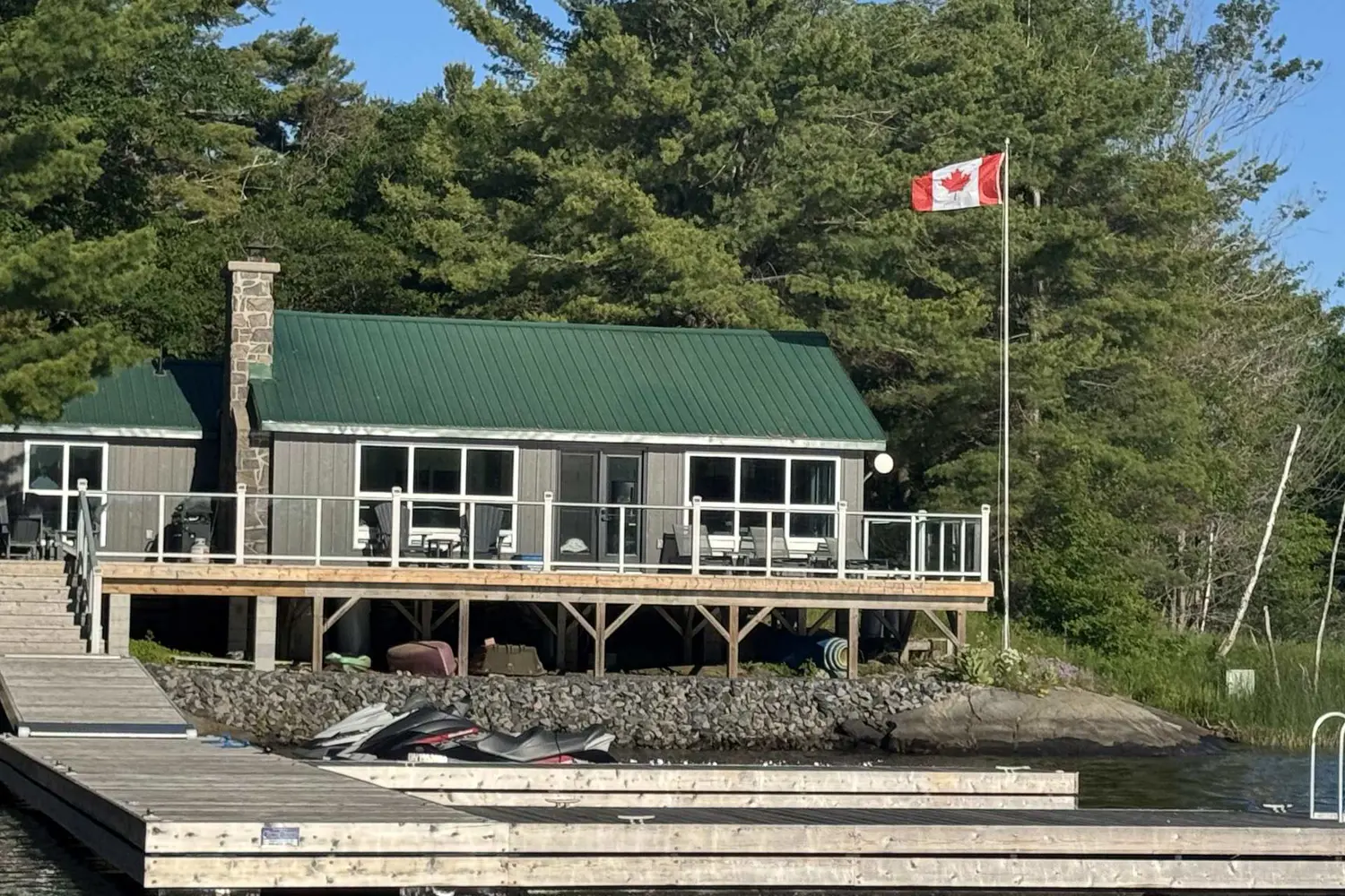 1 A15 Island photo 2
