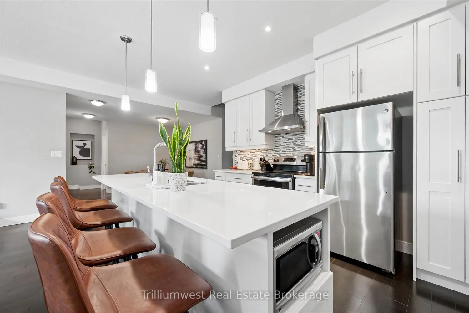 32 Arkell Road 9 photo 3