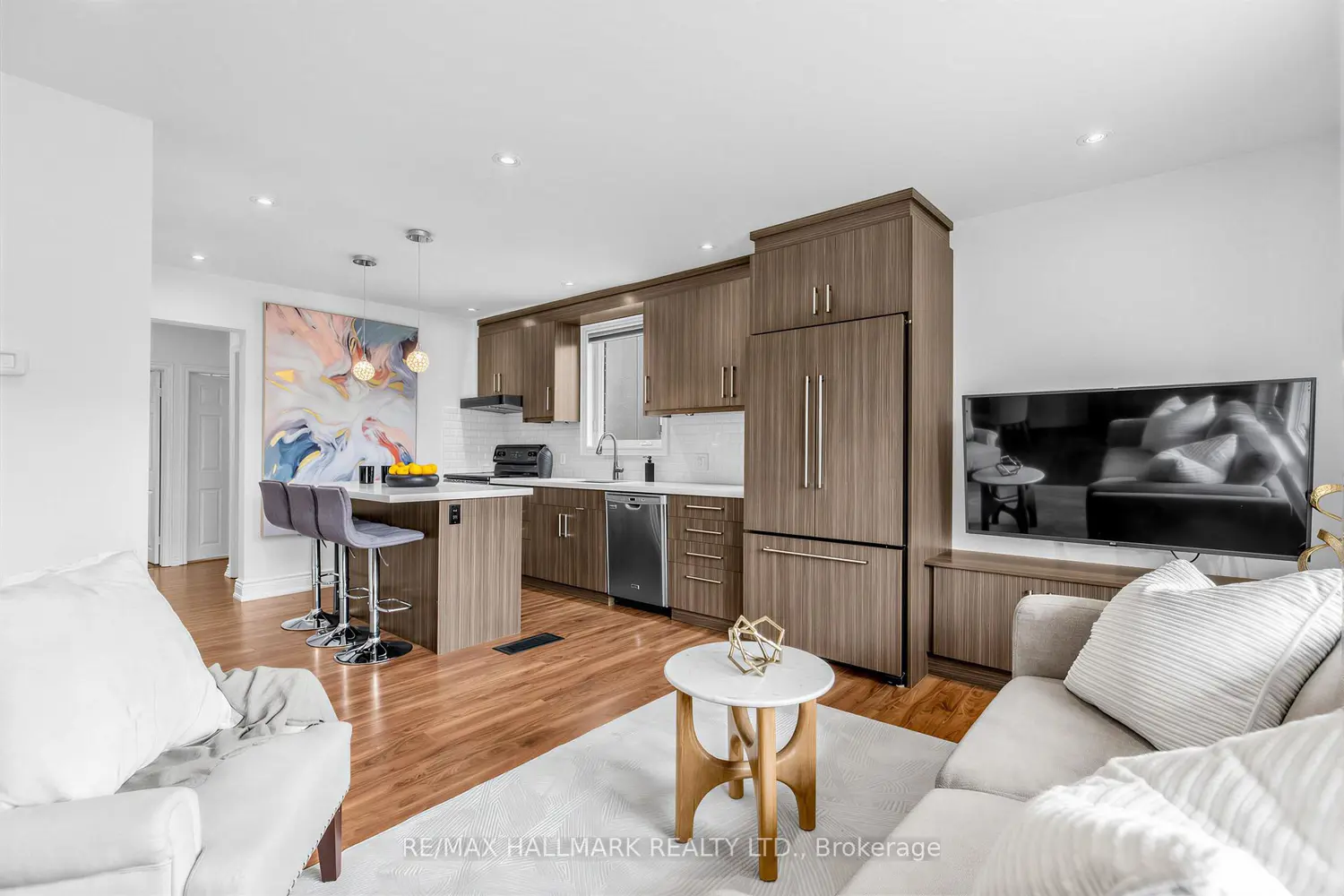 66 Holmstead Avenue photo 5