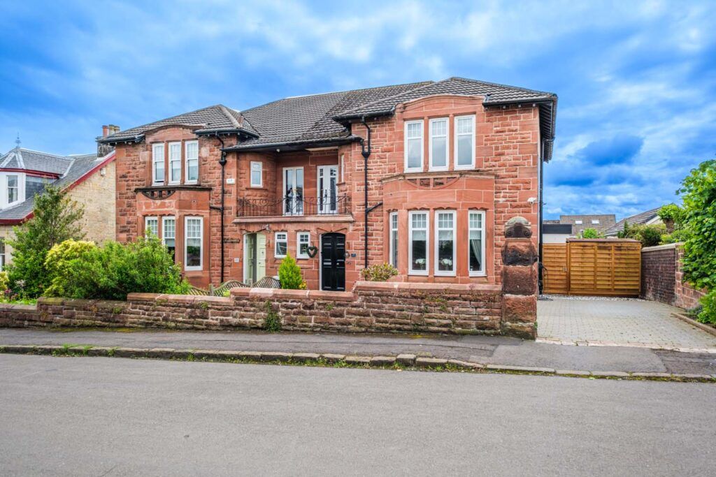 4 bed semi-detached house for sale25 Arthur Avenue, Cairnhill, Airdrie ML6