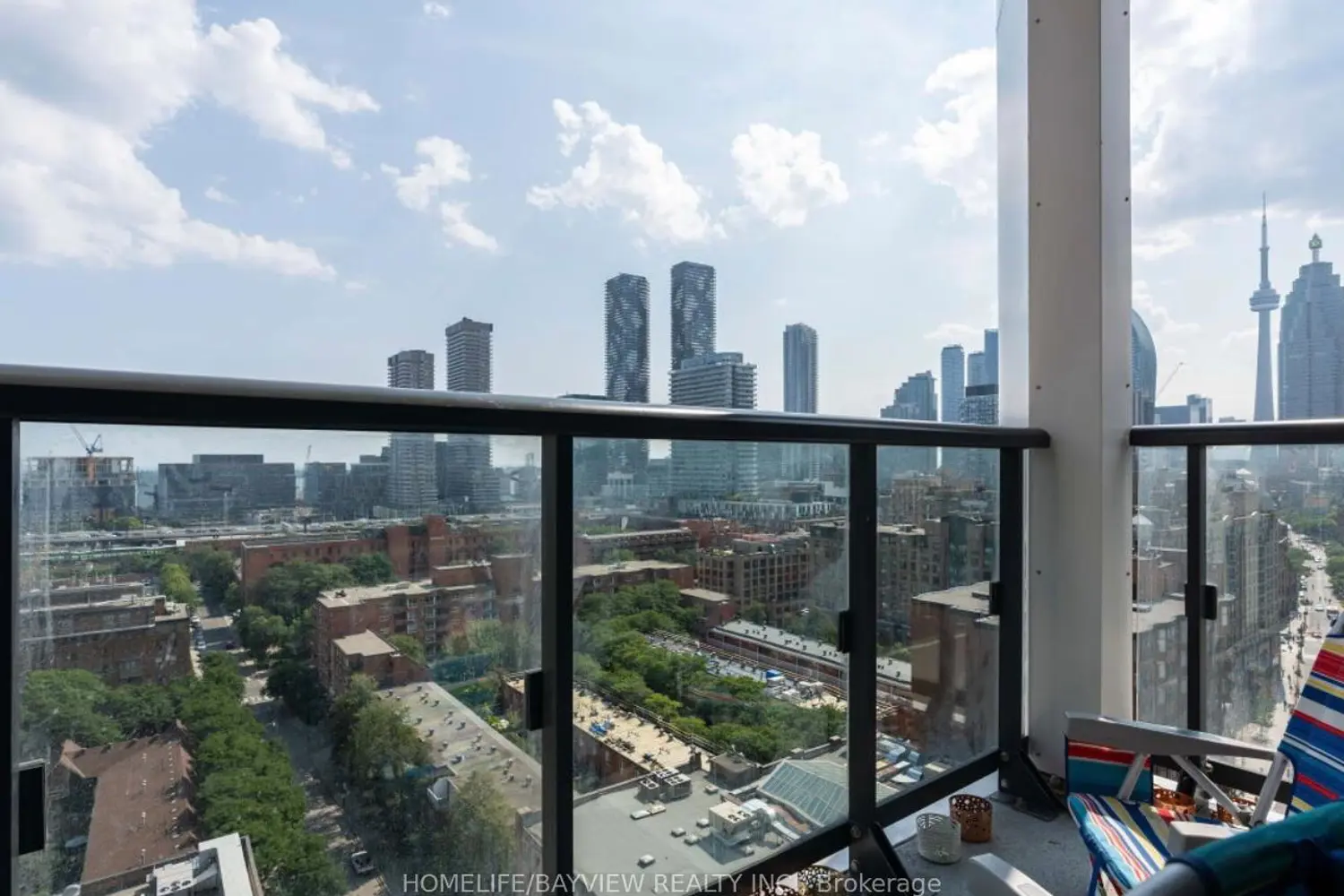 158 Front Street 1402