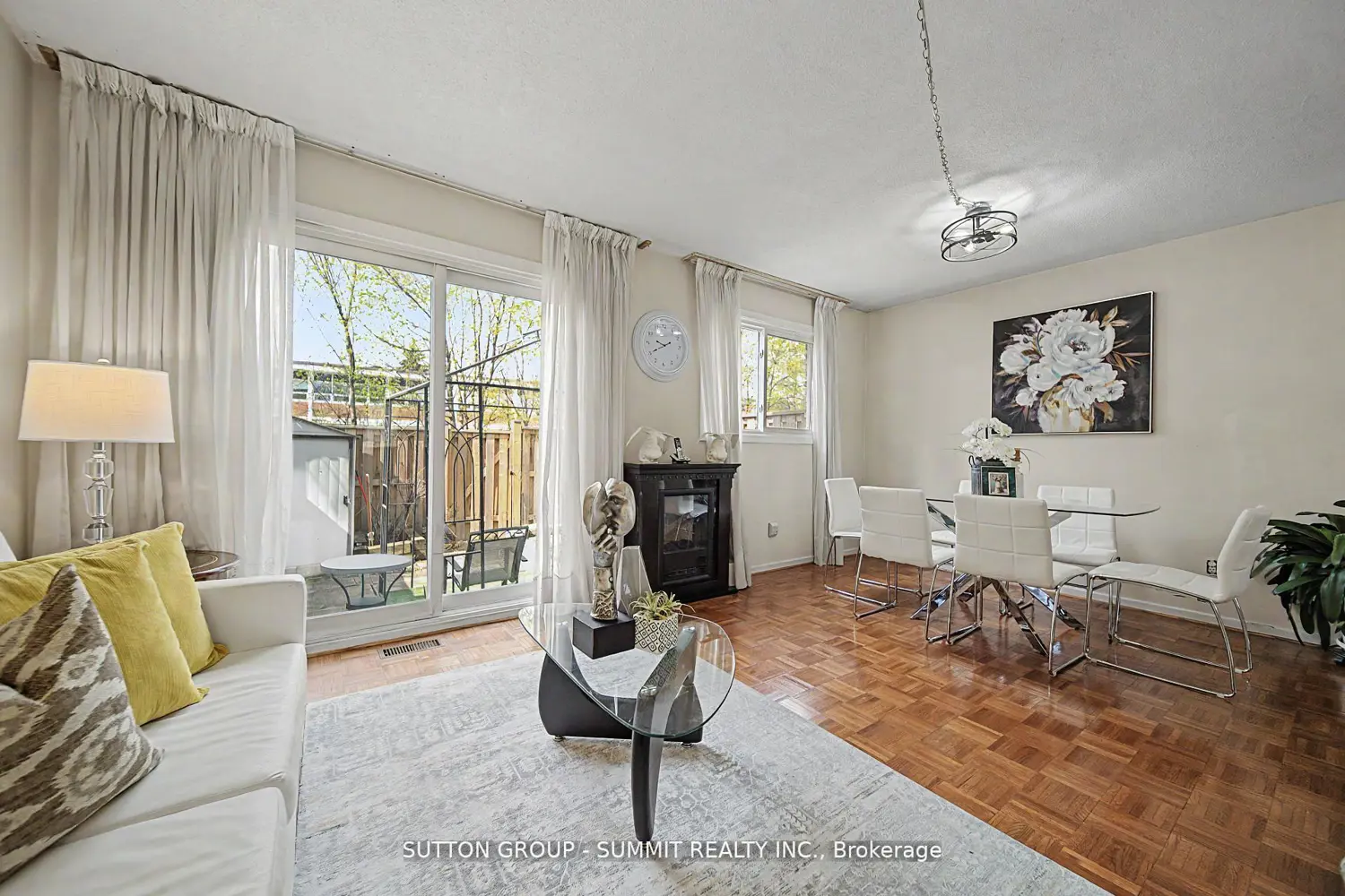 45 Hansen Road 61 photo 5
