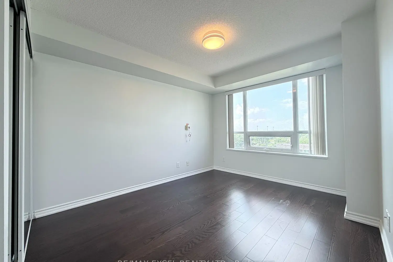 2020 Mcnicoll Avenue 607 photo 3