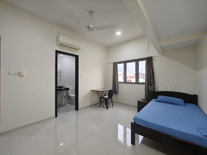 Duku Lane photo 2